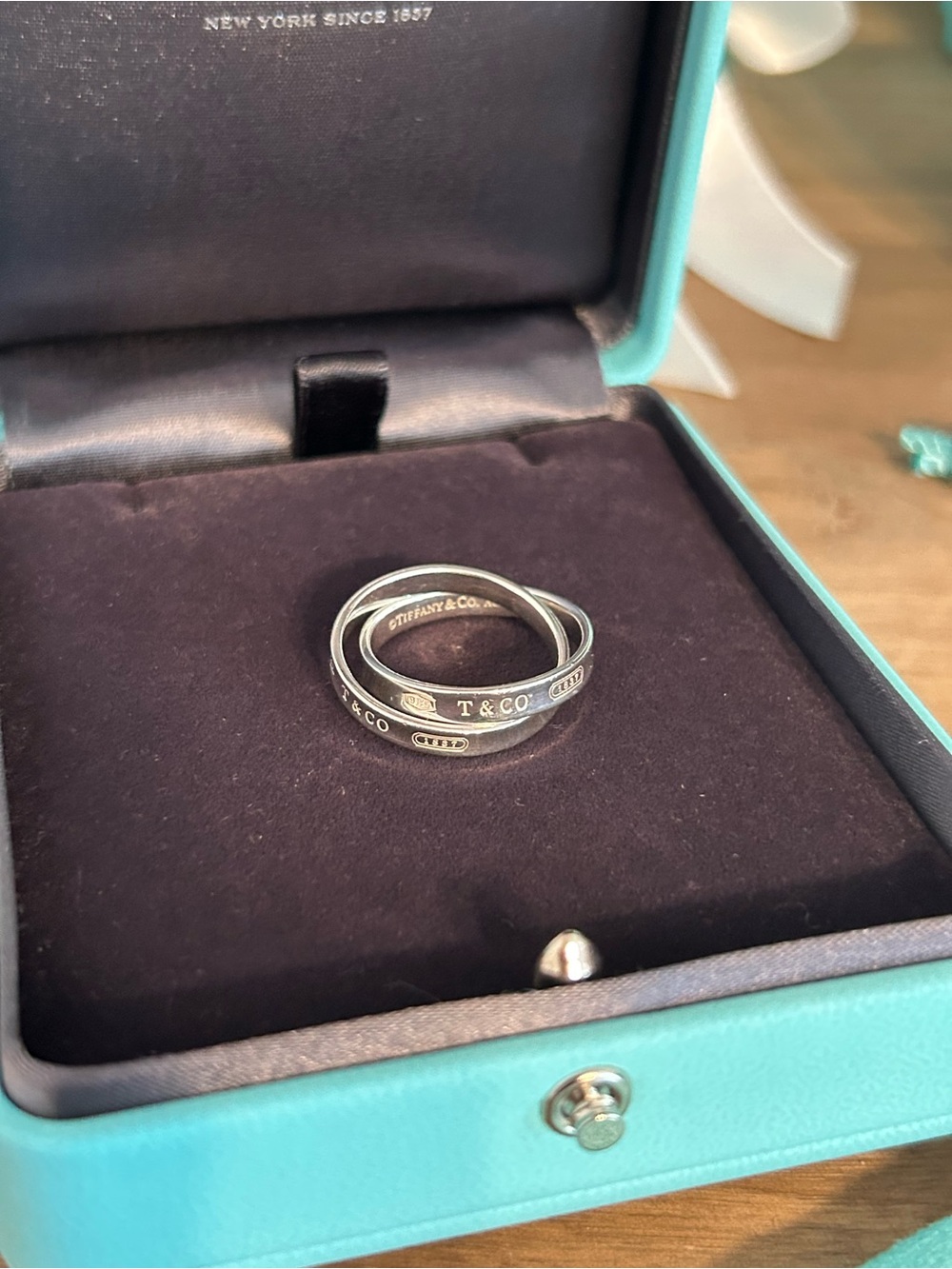 Tiffany interlocking ring size 8